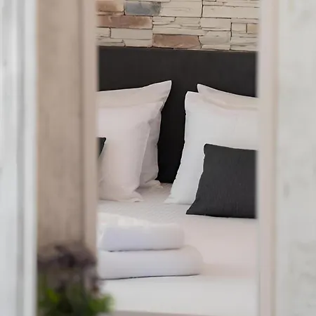Melodia Lefkada 2 Apartment *